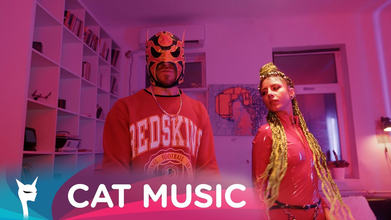 LVX MACHINA – Hello Holla